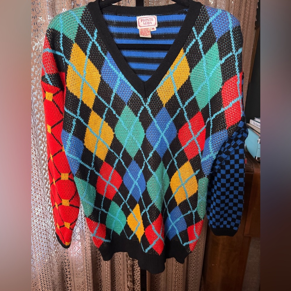 VTG Multicolor Argyle Men's Sweater